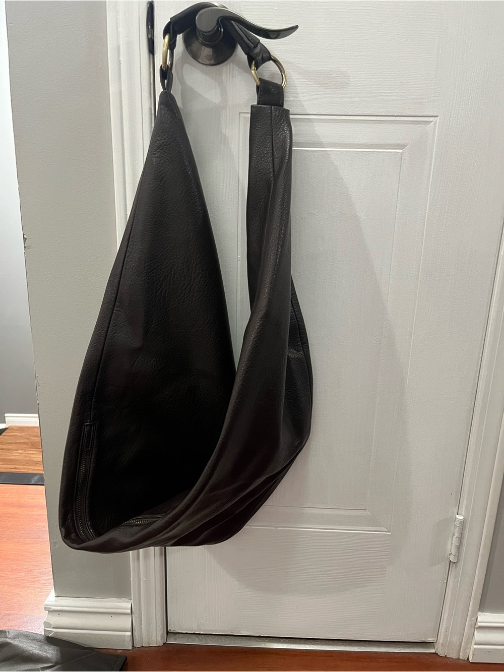Carla Rockmore Chocolate sling bag
*see last 3 photos for shape reference